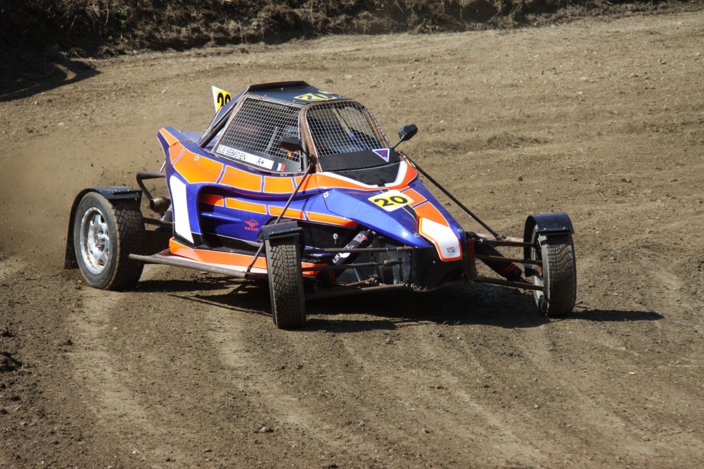RT2 2WD buggy cup series 